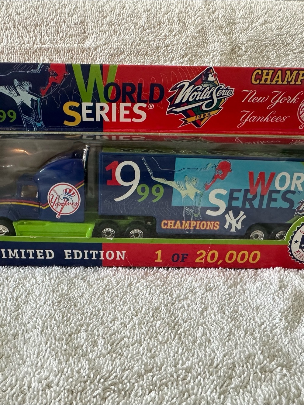 1999 World Series Limited Edition Toy Truck - Blue/Green